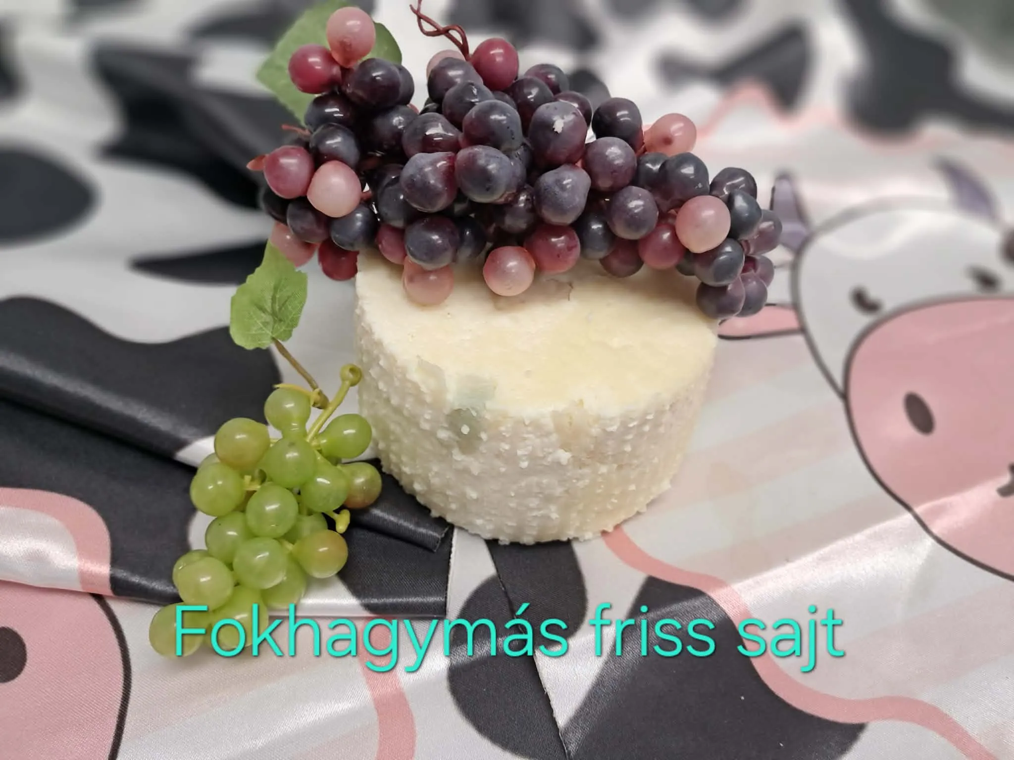 Friss sajt